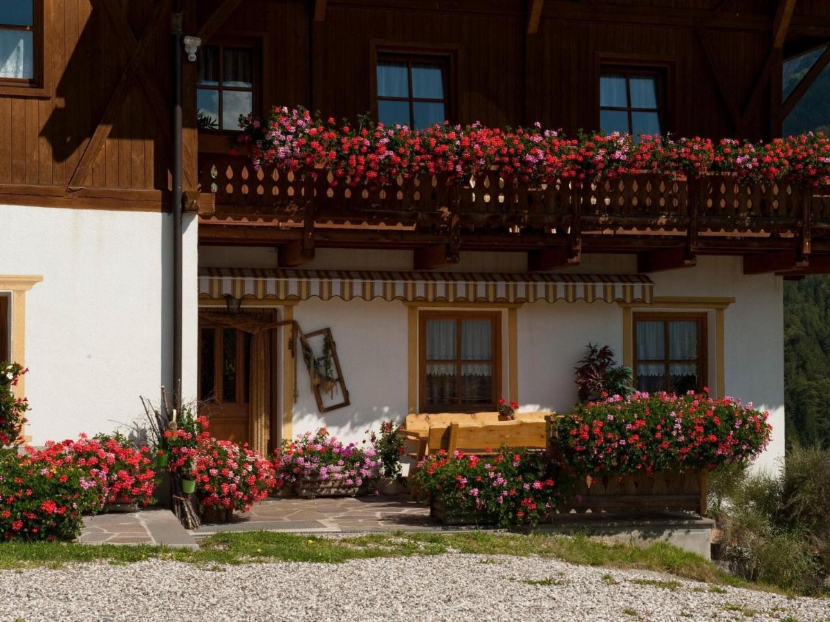 Apartment House Niedermunthof Sass Rigais, Villnoess Eksteriør billede